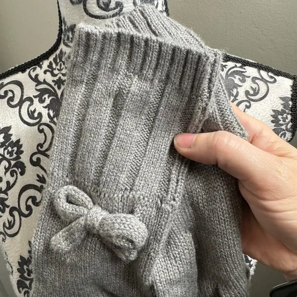Kate Spade New York Heather Gray Metallic Knit Gloves with Bow | One Size
